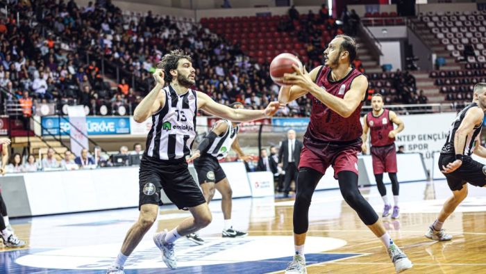 Gaziantep Basketbol çok iyi oynadı ama kazanamadı!